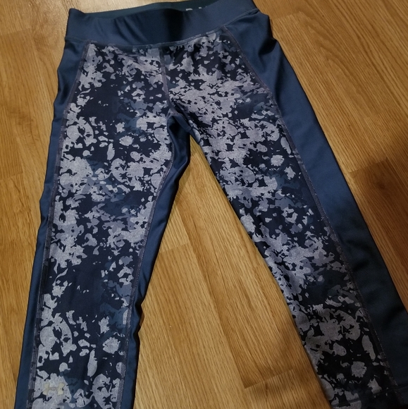 Under armour teal/pattern legging - Picture 1 of 3
